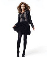 高清组图：金雅中秋装写真野性干练 秀高挑身材