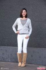 组图：唐禹哲新剧与小薰一夜情床戏火辣