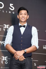 组图：黑人投资发廊开分店 潘玮柏赞生财有道