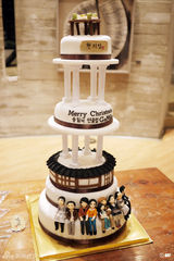 组图：《发酵家族》同庆平安夜 三款蛋糕展家族风情