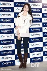 组图：孔侑朴河宣等出席某服饰品牌纪念活动