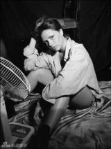 幻灯图集：维多利亚18岁清纯写真 胸部只有A罩杯