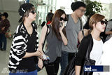 组图：SM家族赴台湾演出亮相机场