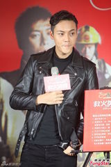 组图：谢霆锋接棒成龙有压力 已报名冲击金像奖