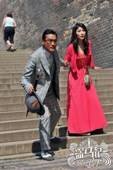 组图：梁家辉《盗马记》百变大咖秀 王祖蓝惊叹