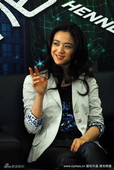 幻灯图集：汤唯称爱情要看缘分 张学友会照顾人 