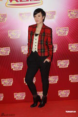 组图：无线2011台庆揭幕 众花旦盛装亮相拼美艳