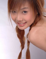 资料图片：超女王贝被曝整形致死 盘点靓丽写真