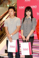 幻灯组图：刘璇不惧年龄差异 将与姜大卫拍感情戏