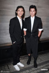 组图：陈妍希小露香肩 庄思敏红发抢镜