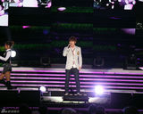 高清图：东方神起CNBLUE等开唱 4minute性感火辣