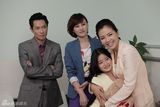 组图：《贤妻》厦门热拍 片方曝光剧照