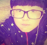 组图：“金龟子”刘纯燕13岁女儿私房照