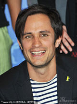 幻灯图集：《革命》记者会 盖尔-加西亚现身柏林