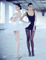 组图：苏素徐杉演绎性感黑白天鹅