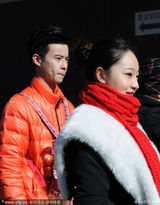 组图：北影表演系招生初试 混血帅哥PK清纯萌妹