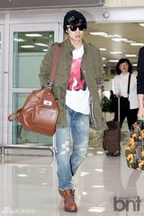 组图：韩团2PM与MBLAQ等结束日本演出返韩