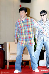 幻灯图：成龙与贾登师徒情深 威尔史密斯助阵