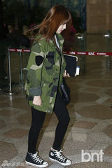 组图：韩团4minute等飞赴日本出演家族演唱会