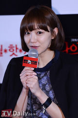 组图：池城金雅中新片《我的PS搭档》举行试映会