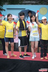 组图：林俊杰长跑四公里为四川灾区打气