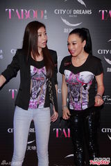 组图：熊黛林钟丽缇携手猛男 旧爱同场不尴尬