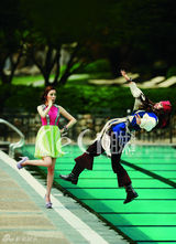 高清组图：韩惠珍时尚大片巧遇海盗 玩遍热带岛屿