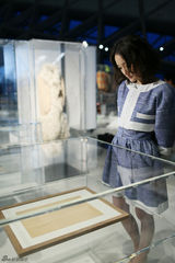 组图：周迅小清新造型亮相俏丽温婉