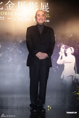 组图：宫崎葵衬托柔美女性特质 对陈柏霖印象深刻