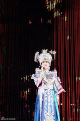 独家组图：宋祖英个唱彩排 民族服饰端庄大气