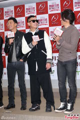 组图：古惑仔五子赴台尝美食 无拍电影续集打算