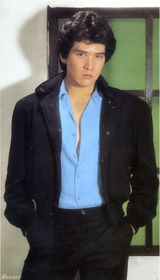 策划：费翔旧照回顾 英俊少年变性感大叔