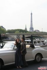 组图：熊黛林陈昊巴黎拍广告 牵手奔跑甜蜜出镜