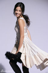 高清组图：23岁日美混血女星黑木明纱80张美图