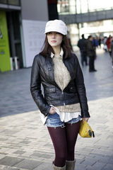 组图：时尚女星叶倩云生活街拍