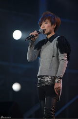 组图：吉林卫视跨年梁博领衔好声音献歌