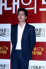 高清组图：裴勇俊尹恩惠等助阵韩片《妻子》VIP试映