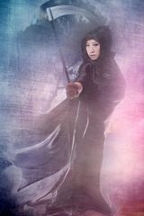 芙蓉姐姐变万圣节女郎 手持镰刀气氛鬼魅(组图)