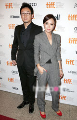 策划：陆川秦岚被曝分手 盘点二人亲密瞬间