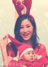 组图：盘点众大牌女明星经典旧日圣诞装