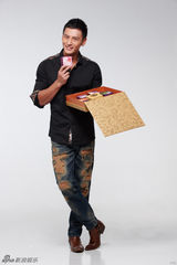 组图：顾又铭中秋佳节送祝福