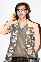 组图：韩国男子组合B1A4举办新碟粉丝签名会