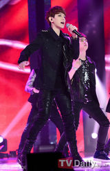 组图：EXO-K与missA等参加《MU:CON首尔2012开幕》