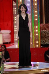 组图：《华丽明星赛》录影 杨千嬅现身秀娇媚舞姿