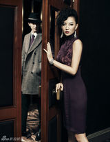 高清图：莫小棋杂志大片美艳诱惑 上演迷情追踪