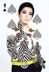 组图：刘忻最新宣传照曝光 俊朗面容走中性路线