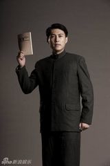 组图：献礼剧《开天辟地》周恩来定妆照