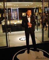 苏有朋着礼服优雅亮相 期待徜徉草原变豪迈(图)