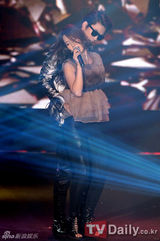 组图：2PM白智英携手亮相音乐庆典 Nichkhun未出席