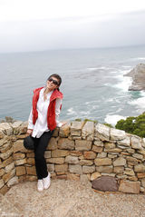 高清图：张静初边走边拍 行走在好望角的十字街头